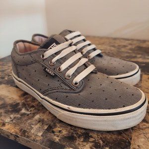 Gently worn gray Vans, sz 6.5.